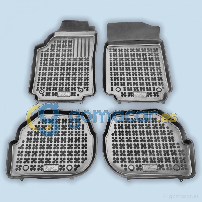 Audi 100 de 1983 a 1994 / Juego Alfombras de goma - AR0302