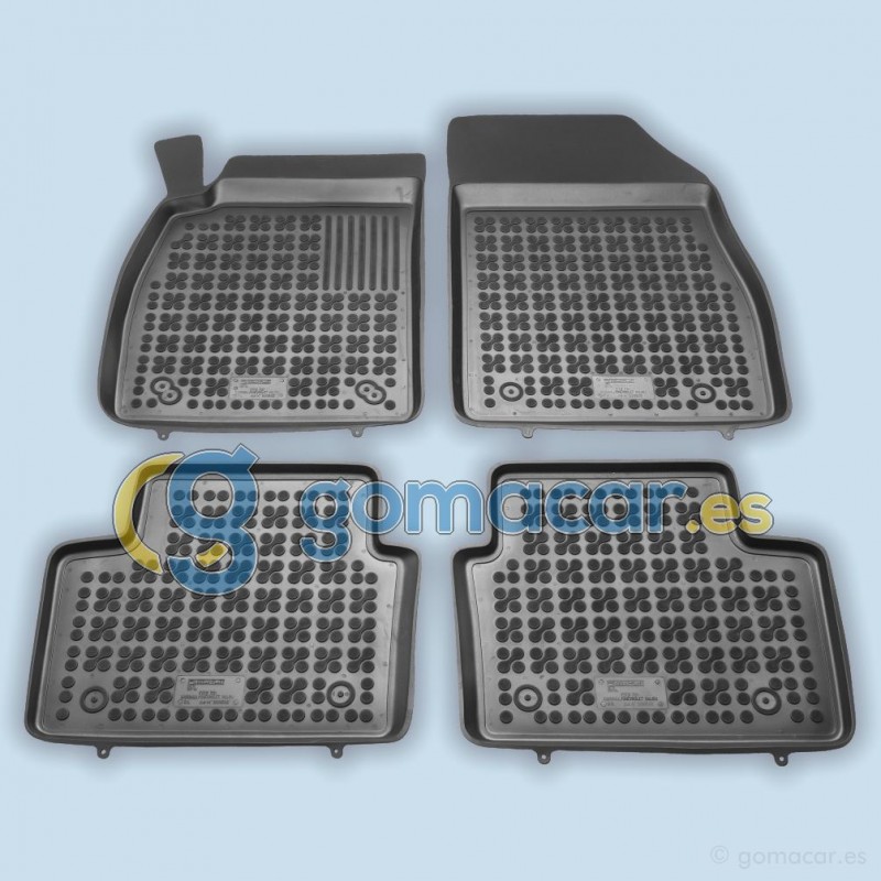 Chevrolet MALIBÚ desde 2012 - . / Juego Alfombras de goma - AR0506
