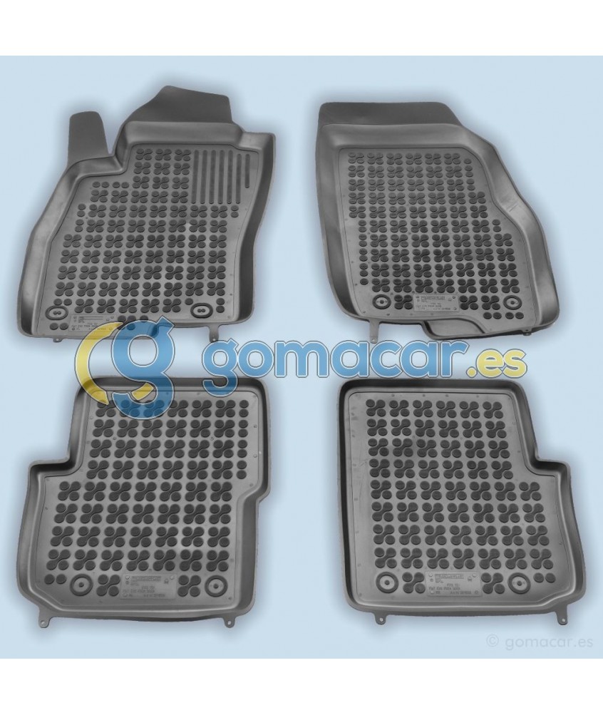 Fiat PUNTO (199) de 2008 a 2018 / Juego Alfombras de goma - AR1508