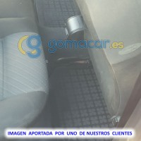 Juego de alfombras de caucho para Skoda OCTAVIA (1U2) de 1996 a 2010 - AR0201
