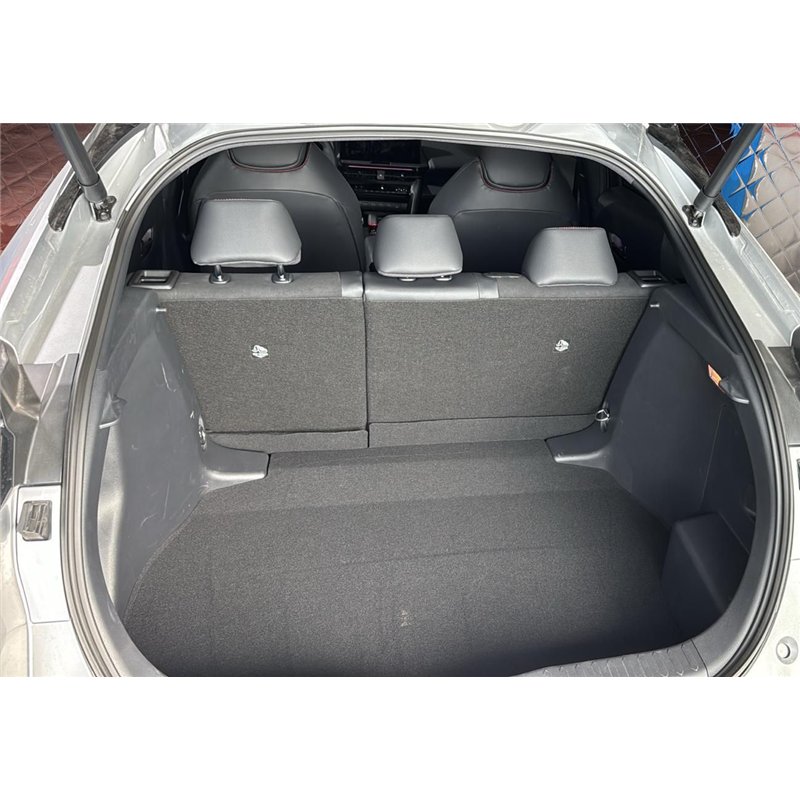 Cubeta de caucho para maletero de Toyota C-HR desde 2023 - .